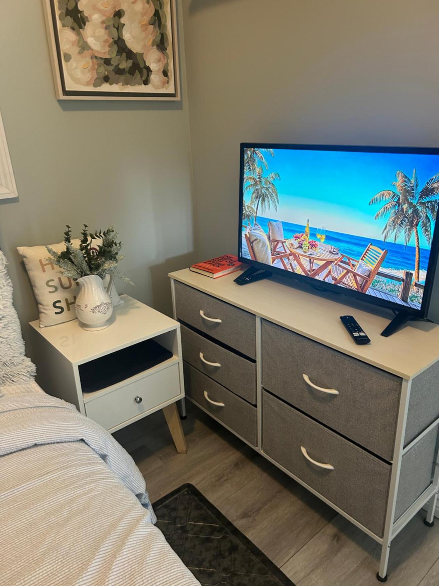 Fancy Studio Private Entrance Selden Екстериор снимка